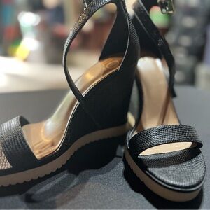 Wedge White Sole Sandals - 10